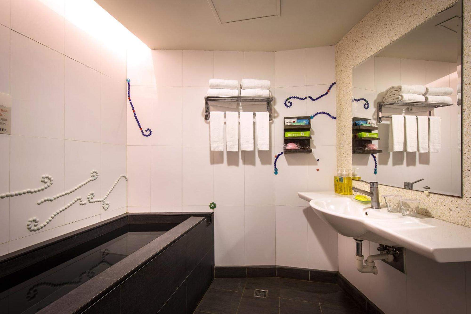 J-Hotel Jiaoxi Eksteriør bilde